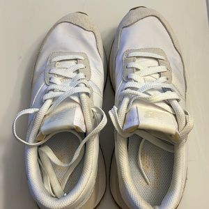 New Balance 237.  Women’s size 7.5. White on white. Like new condition, clean.